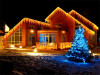 Новогодняя праздничная подсветка домов, монтаж гирлянд
